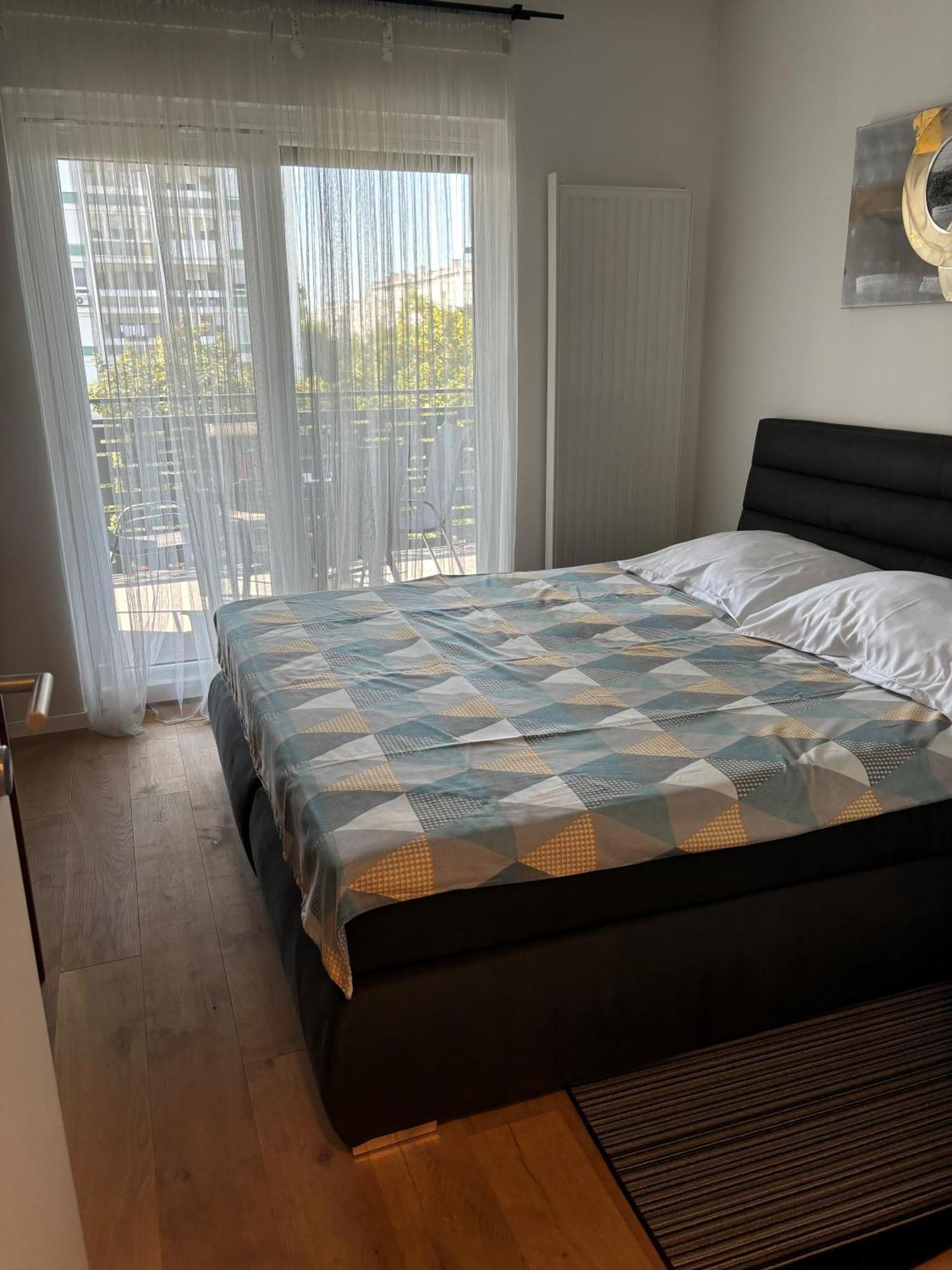 City East Apartment Zagreb With Private Parking Dış mekan fotoğraf