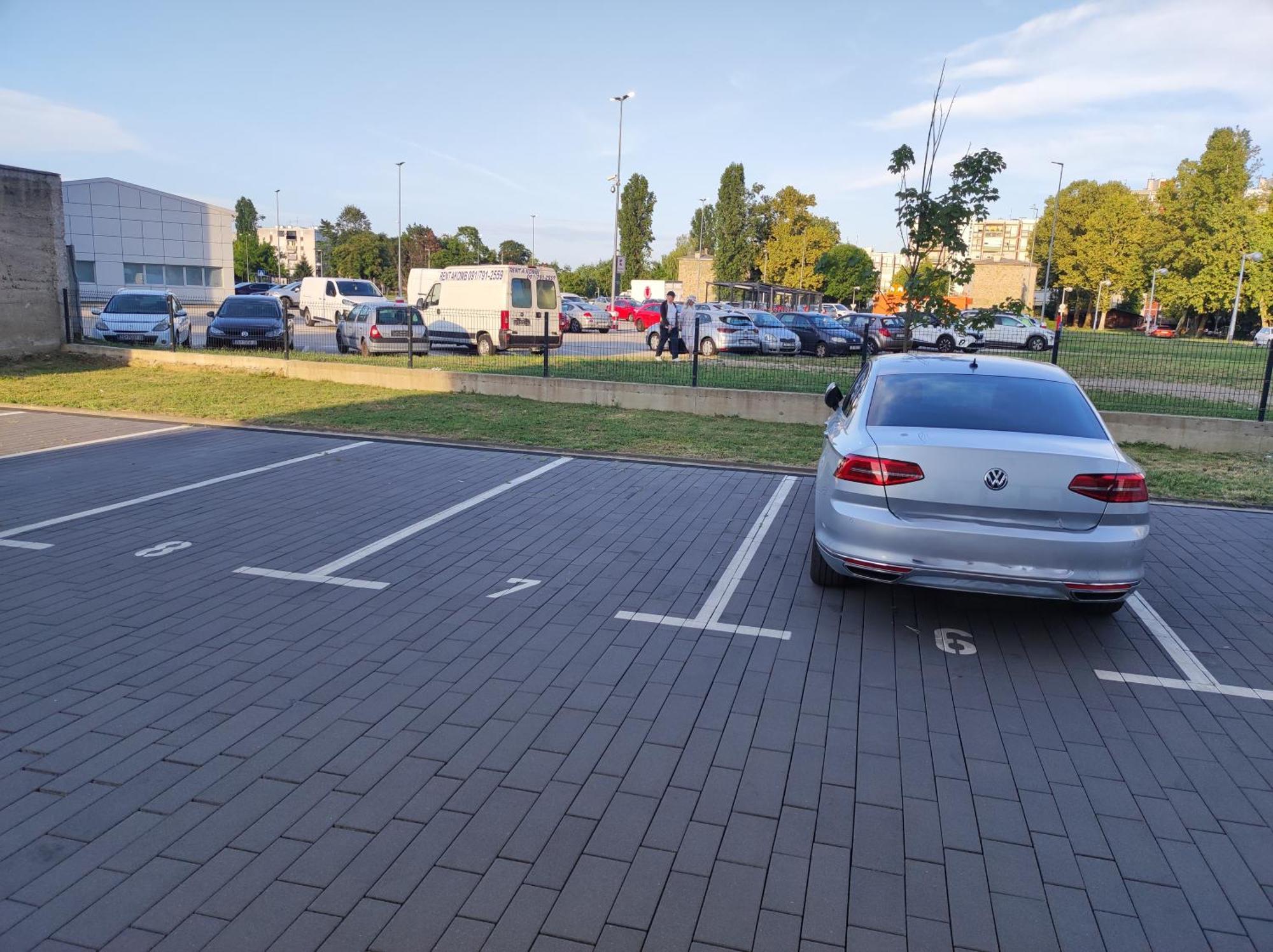 City East Apartment Zagreb With Private Parking Dış mekan fotoğraf